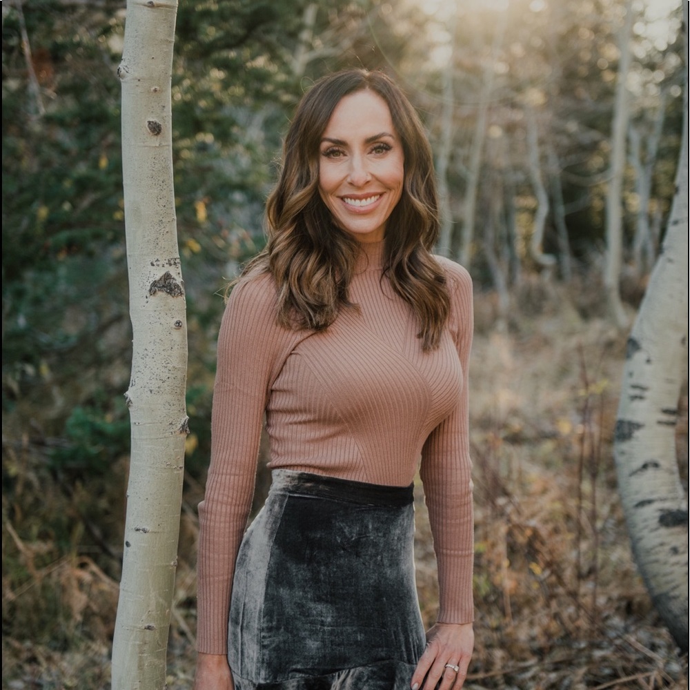 Meet your Posher, Melissa